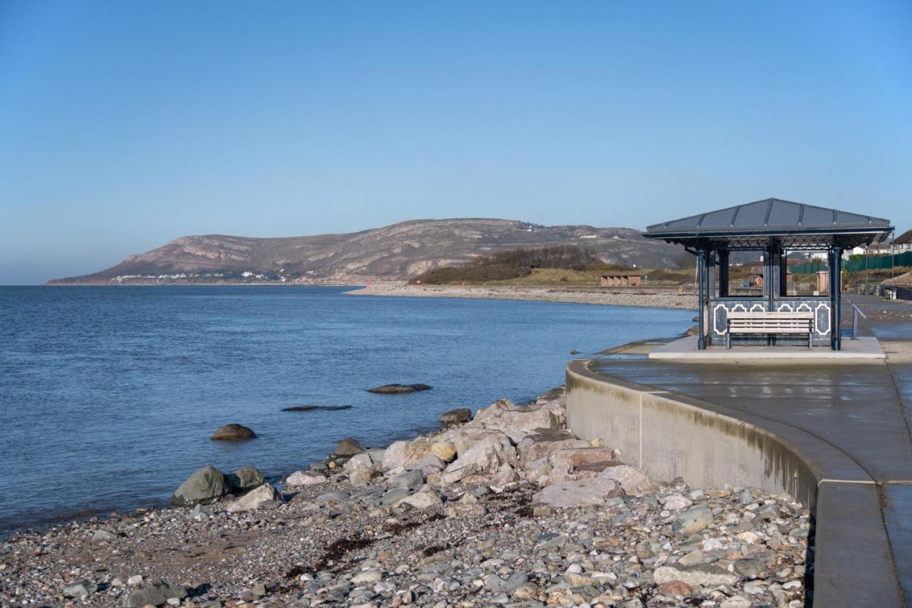 32 Deganwy Beach Extérieur photo